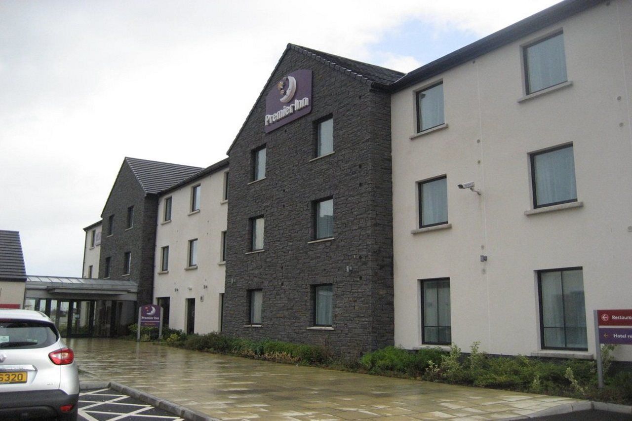 Premier Inn Derry / Londonderry Esterno foto
